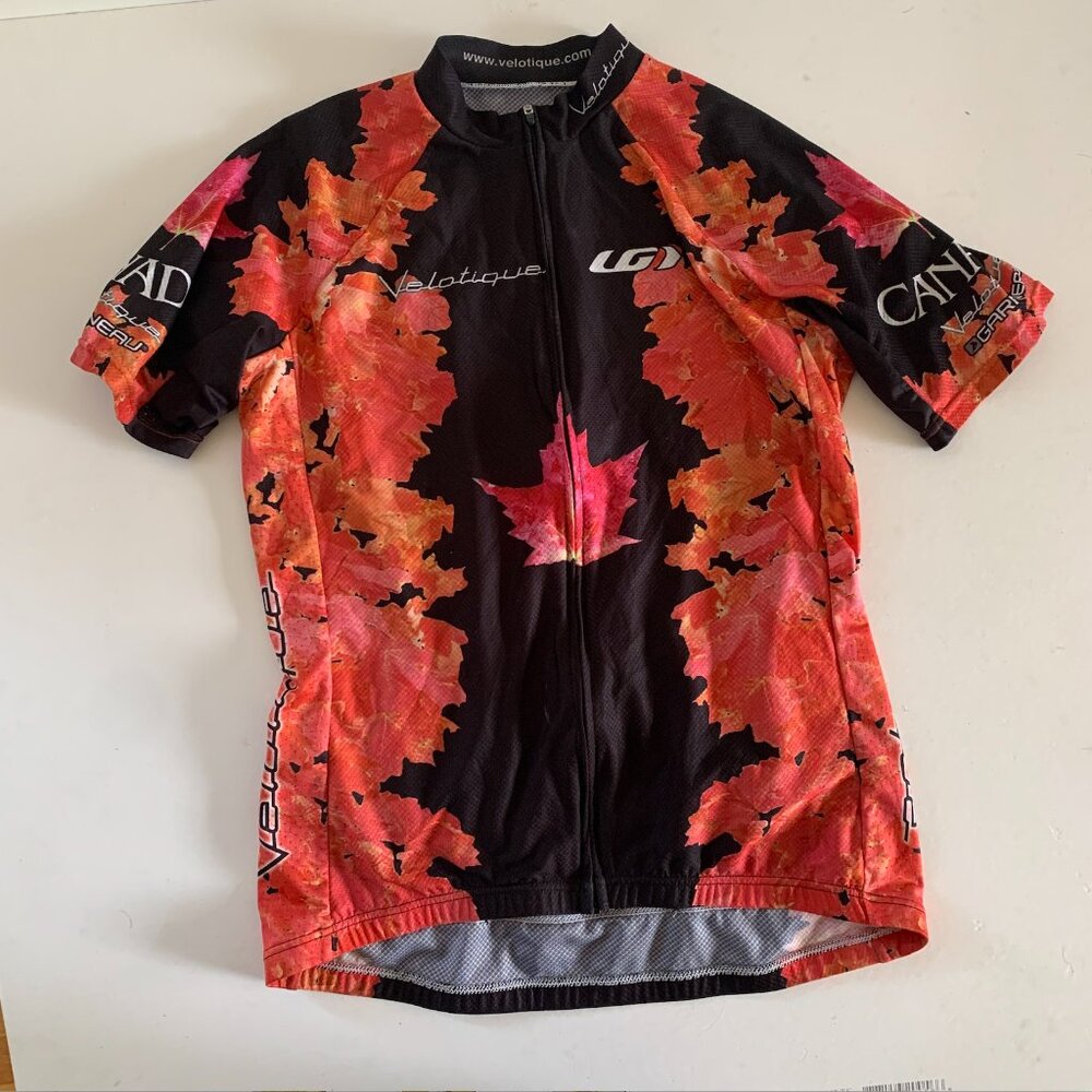 Canada Leaf Cycling Jersey - short sleeve - Women's Large (matching shorts too!)